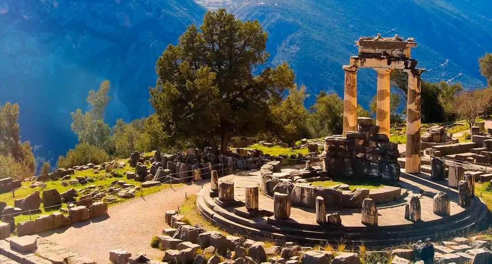 Top 10 things to do in Athens and how