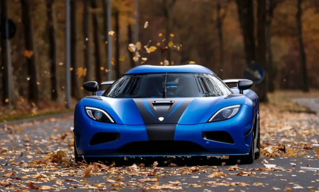 Top 10 fastest cars in the world - Youropinion